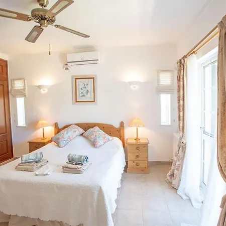 An Extraordinary 3-Bedroom House For 6 People Belek